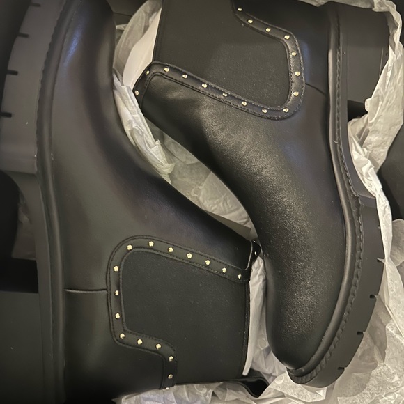 New Coach LORY LEATHER BOOTIE - Picture 3 of 9